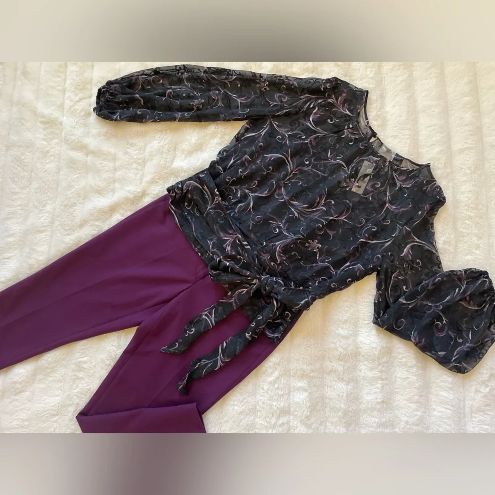 White House Black Market Pants. - Picture 4 of 8